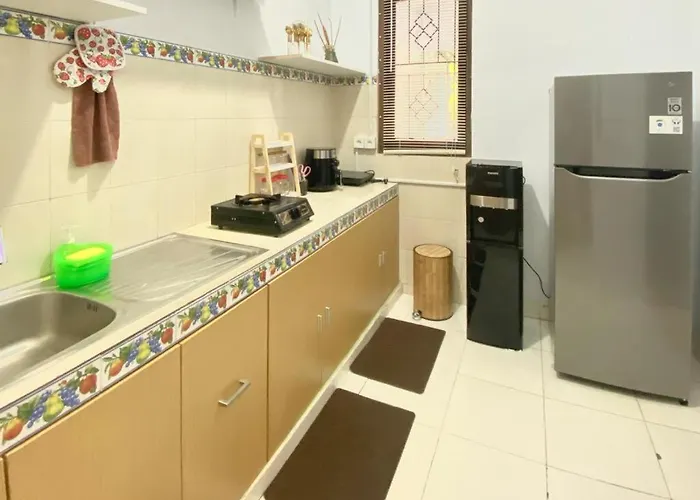 Ferienhaus Cozy 2br With Kitchent In Kampial